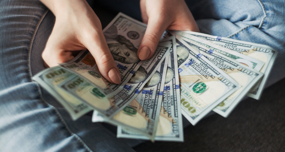 Budget for a beginner online store starting from scratch